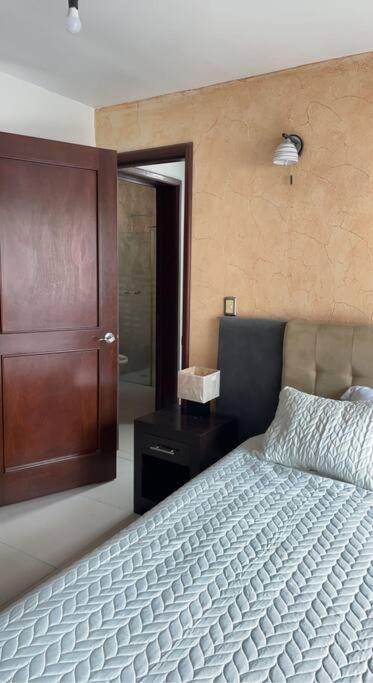 Lovely 3 Bedroom Condo With Pool Икстапа Экстерьер фото