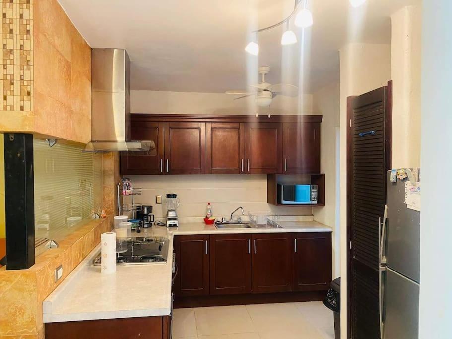 Lovely 3 Bedroom Condo With Pool Икстапа Экстерьер фото